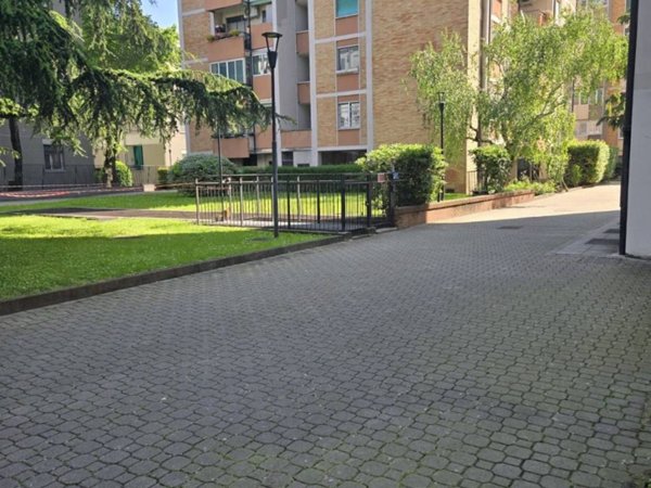 appartamento in vendita a Milano in zona Calvairate