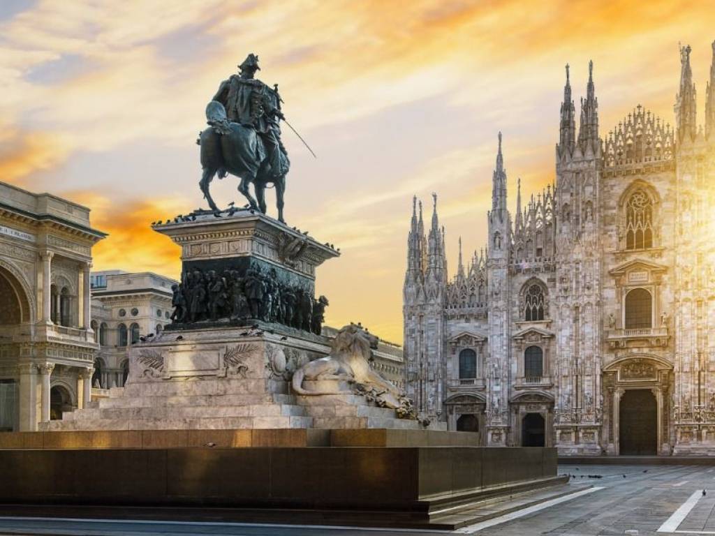 appartamento in vendita a Milano in zona Cadorna