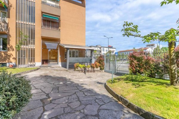 appartamento in vendita a Milano in zona San Siro