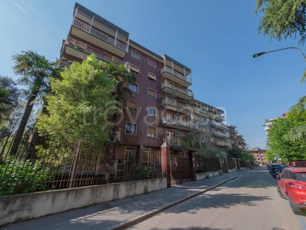 negozio in vendita a Milano in zona Centro Storico