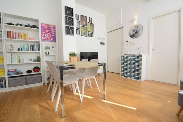 appartamento in vendita a Milano in zona Moncucco