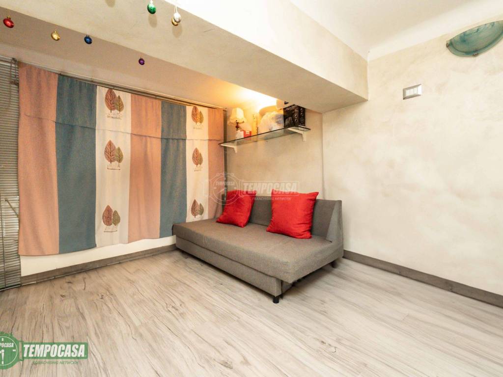 appartamento in vendita a Milano in zona Crescenzago