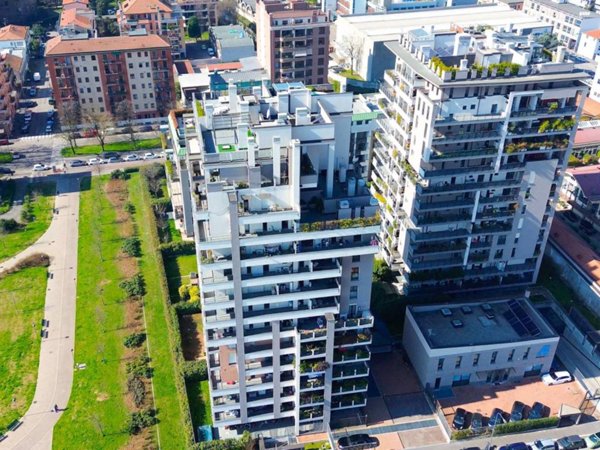 appartamento in vendita a Milano in zona Vigentino