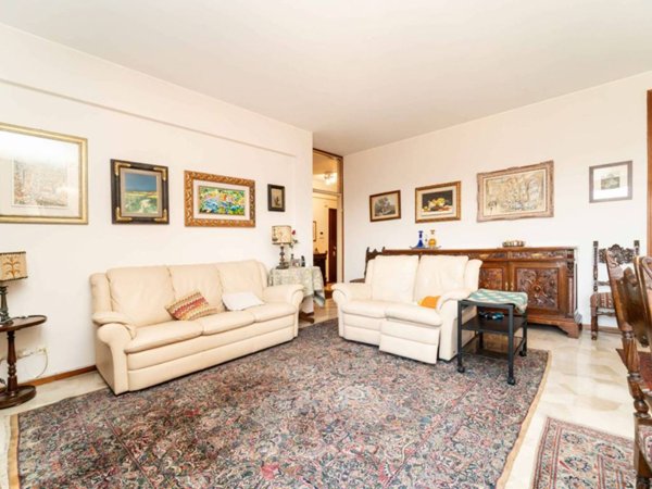 appartamento in vendita a Milano in zona Gorla