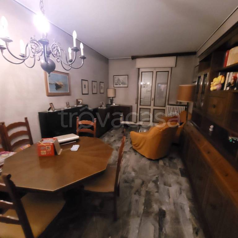 appartamento in vendita a Milano in zona Forze Armate