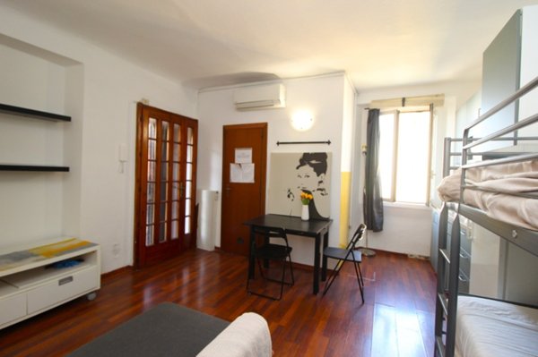 appartamento in vendita a Milano in zona Piazzale Lodi