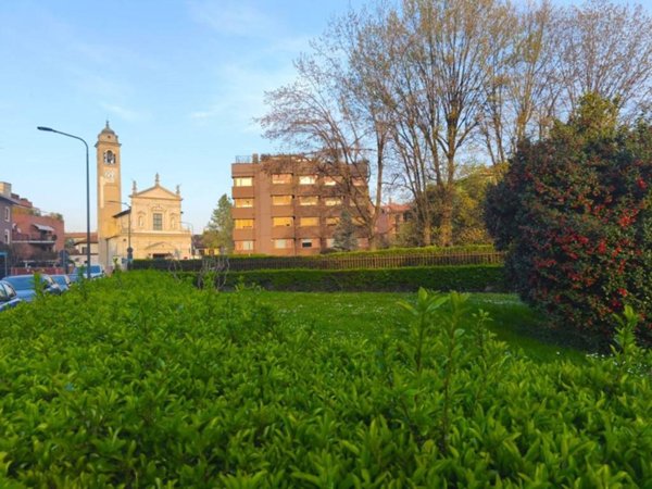 appartamento in vendita a Milano in zona Vigentino