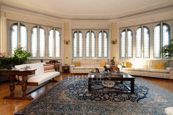 appartamento in vendita a Milano in zona Guastalla