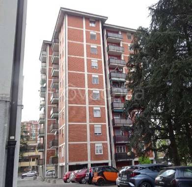 appartamento in vendita a Milano in zona Chiesa Rossa
