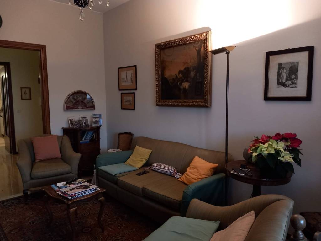 appartamento in vendita a Milano in zona Il Portello