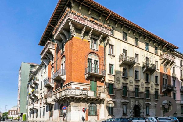 appartamento in vendita a Milano in zona Guastalla