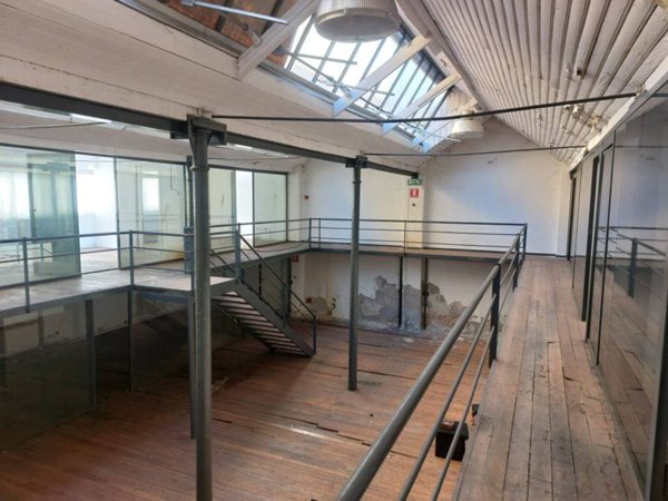 ufficio in vendita a Milano