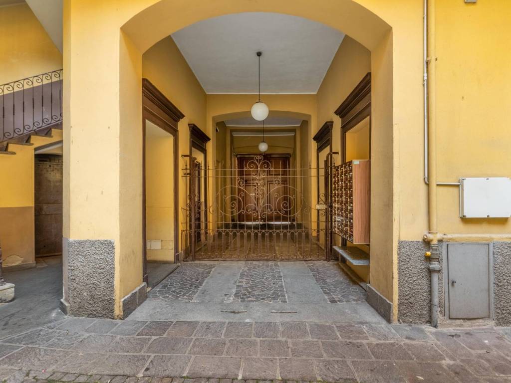 appartamento in vendita a Milano in zona Centro Storico