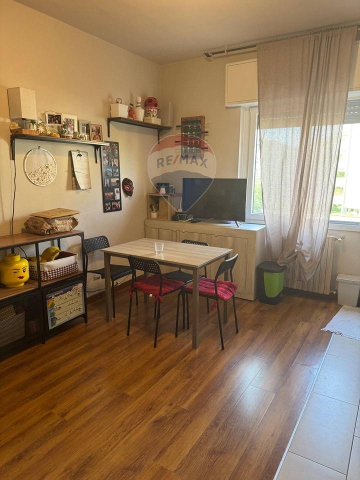 appartamento in vendita a Milano in zona Famagosta