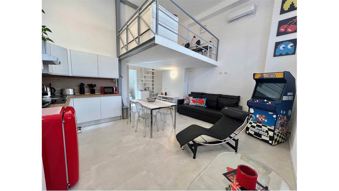 appartamento in vendita a Milano in zona XXII Marzo