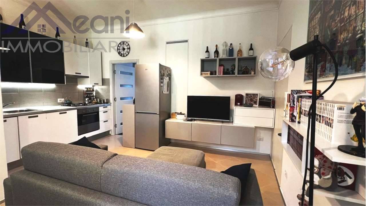 appartamento in vendita a Milano in zona Corvetto