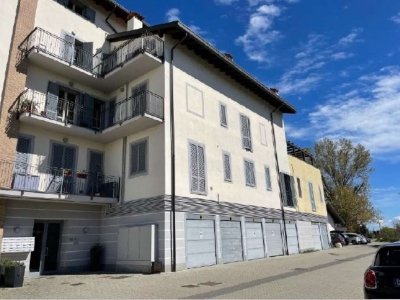 appartamento in vendita a Milano in zona Porta Genova