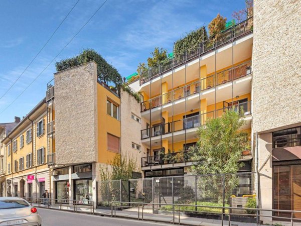 appartamento in vendita a Milano in zona Solari