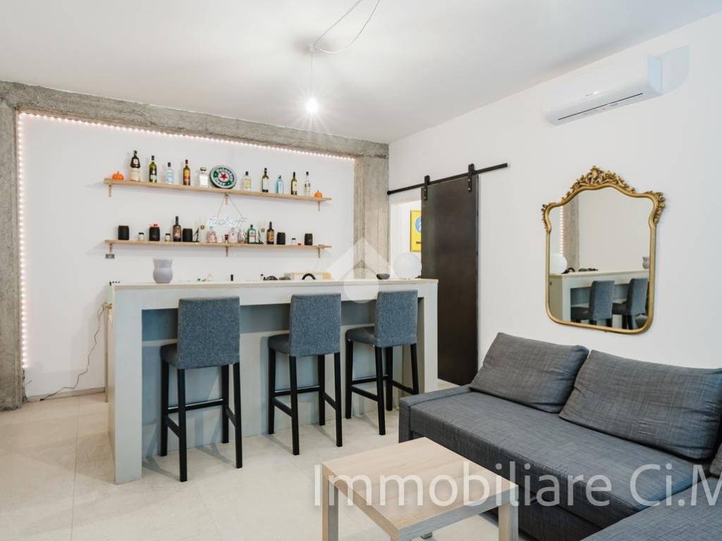 appartamento in vendita a Milano in zona Città Studi