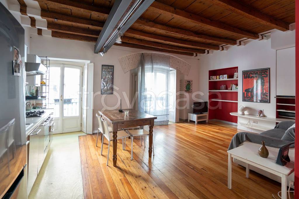 appartamento in vendita a Milano in zona Porta Venezia