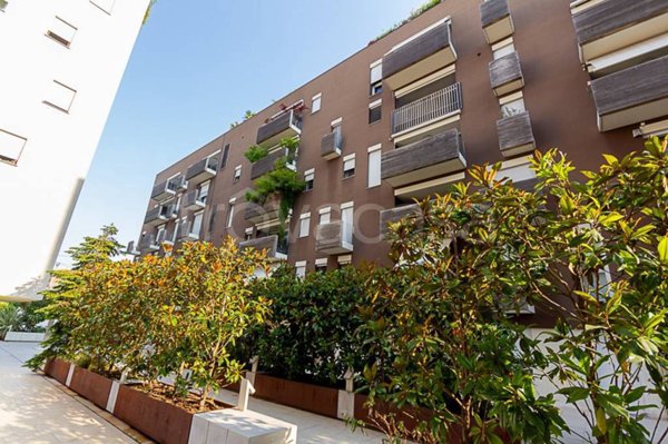 appartamento in vendita a Milano in zona Ortica