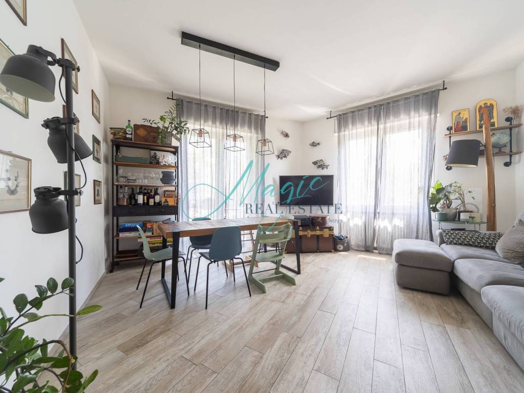 appartamento in vendita a Milano in zona Maggiolina