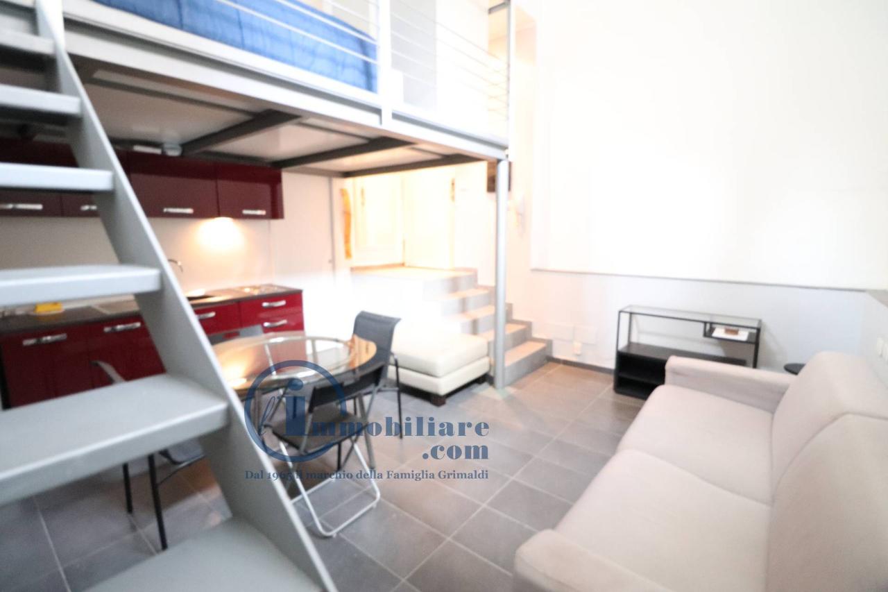 appartamento in vendita a Milano in zona Ronchetto sul Naviglio