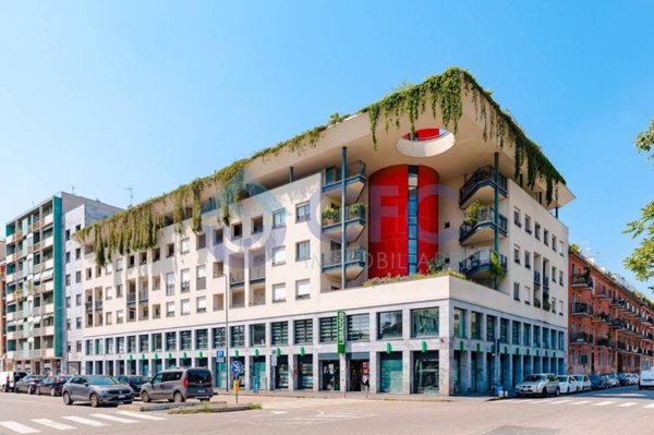 appartamento in vendita a Milano in zona Segnano