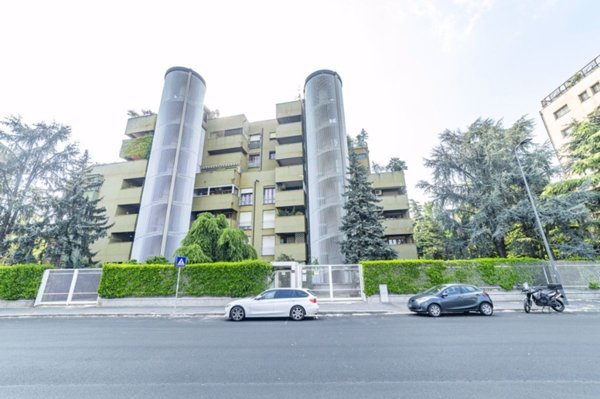 appartamento in vendita a Milano in zona Adriano