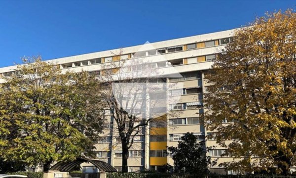appartamento in vendita a Milano in zona Forlanini