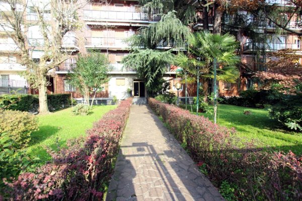 casa semindipendente in vendita a Milano in zona Affori