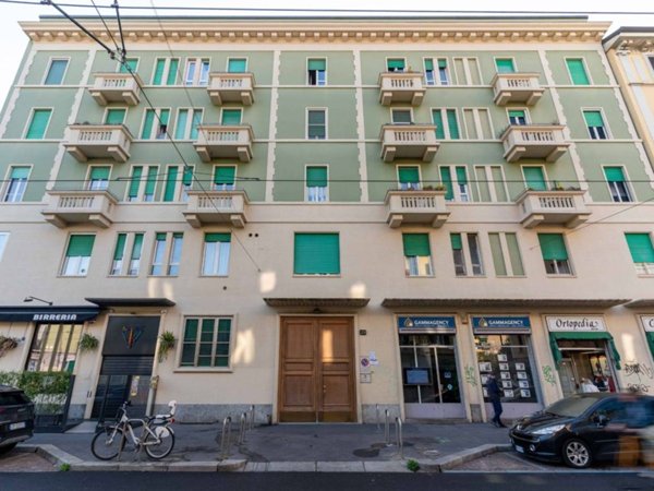 appartamento in vendita a Milano in zona Chiesa Rossa