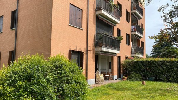 appartamento in vendita a Milano in zona Muggiano