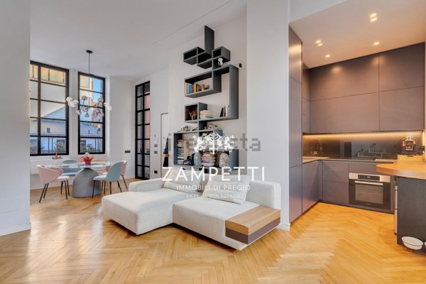 appartamento in vendita a Milano in zona Sempione