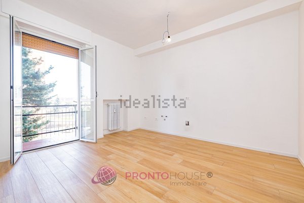 appartamento in vendita a Milano in zona Greco