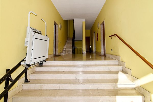appartamento in vendita a Milano in zona Precotto
