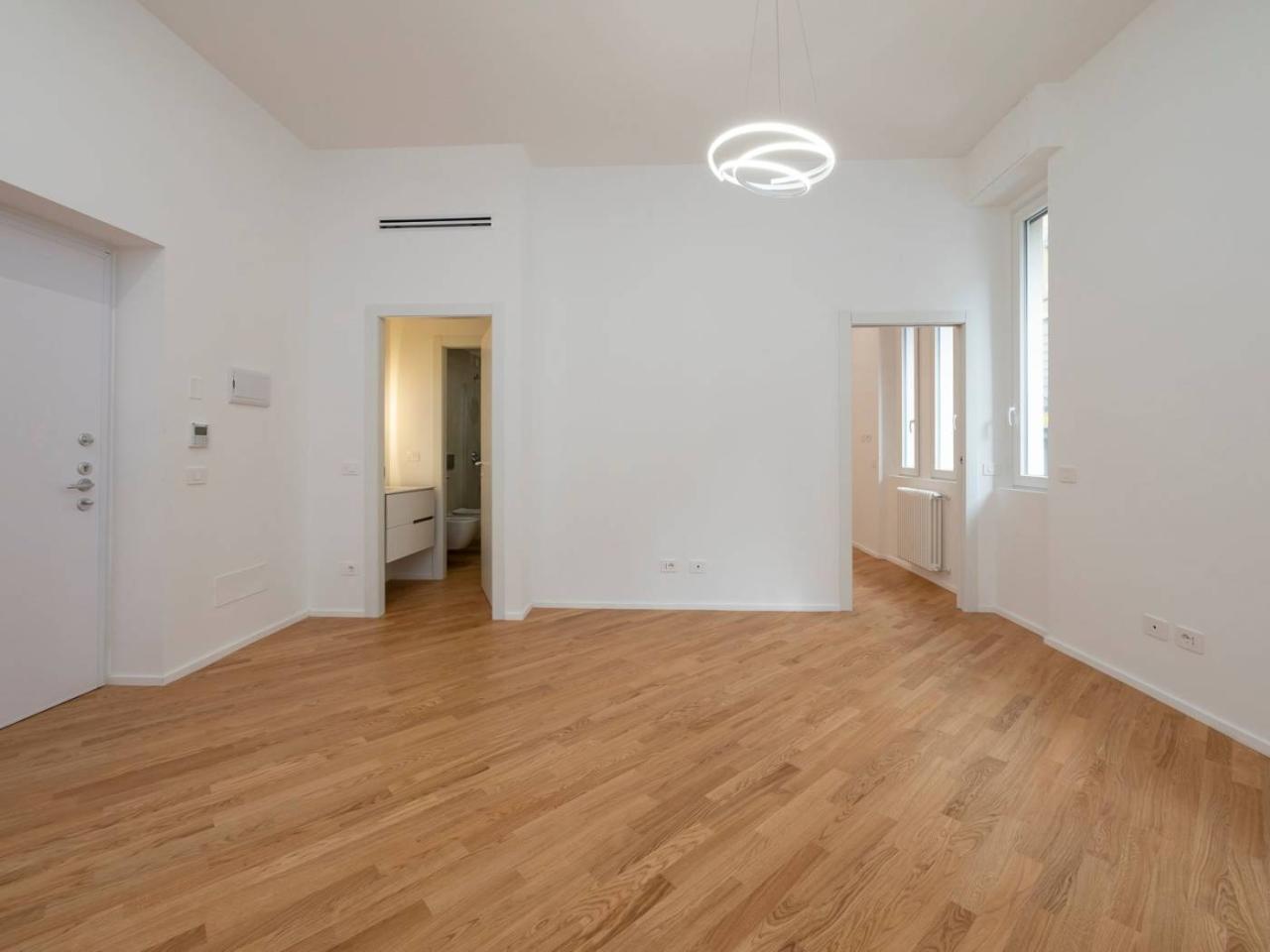 appartamento in vendita a Milano in zona Cinque Giornate