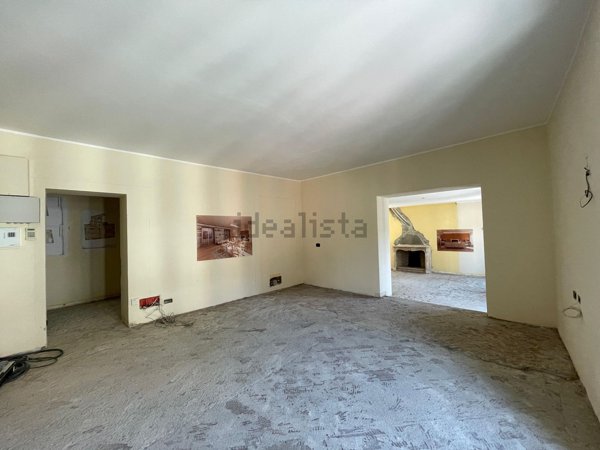 appartamento in vendita a Milano in zona Cadorna