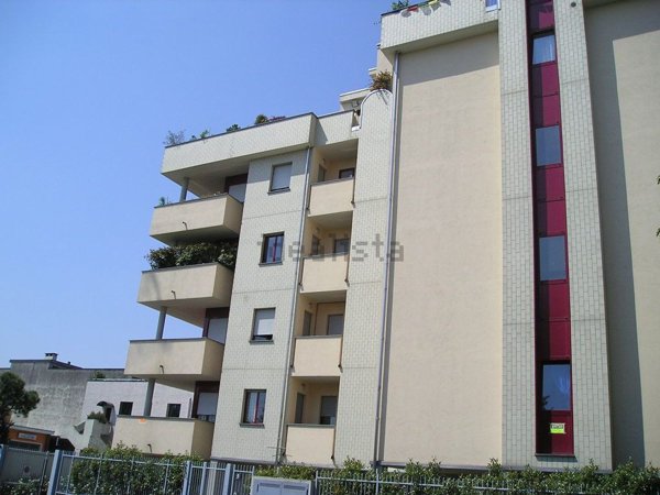 appartamento in vendita a Milano in zona Precotto
