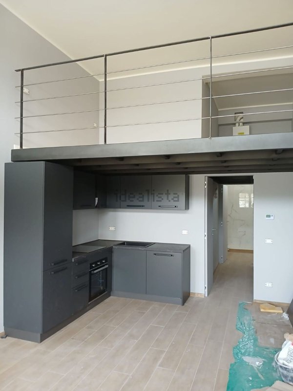 appartamento in vendita a Milano in zona Barona