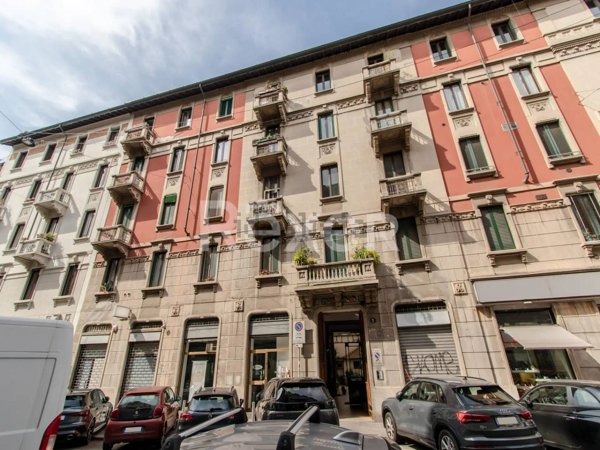 appartamento in vendita a Milano in zona Cinque Giornate