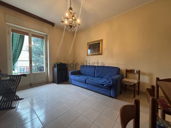 appartamento in vendita a Milano in zona Baggio