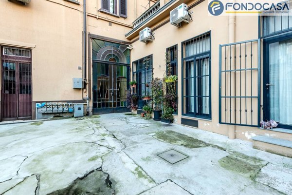 appartamento in vendita a Milano in zona Stadera
