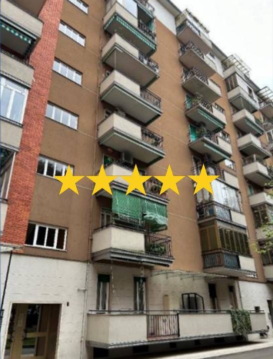 appartamento in vendita a Milano in zona Lorenteggio