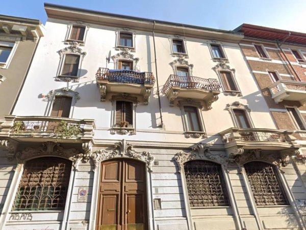appartamento in vendita a Milano in zona Chiesa Rossa