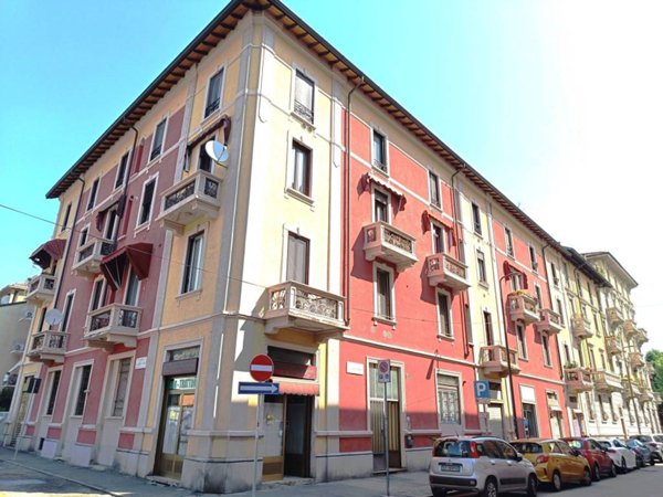 appartamento in vendita a Milano in zona Affori