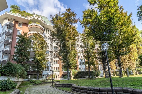 appartamento in vendita a Milano in zona San Siro