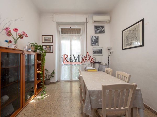 appartamento in vendita a Milano in zona Baggio