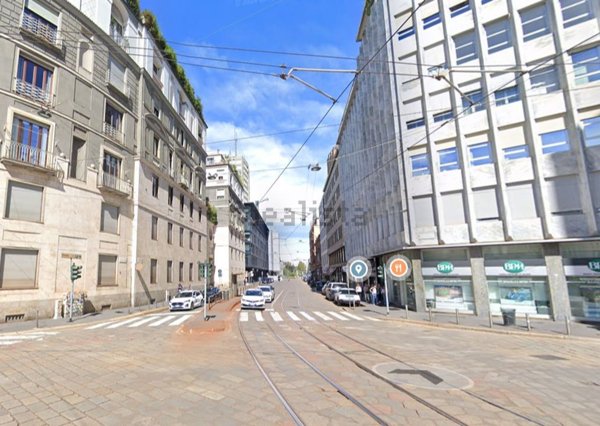 appartamento in vendita a Milano in zona Porta Nuova