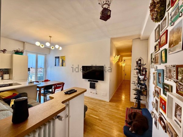 appartamento in vendita a Milano in zona Dergano